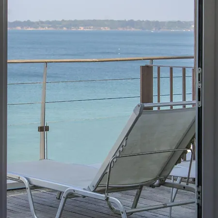 Les Sables Blancs Hotel