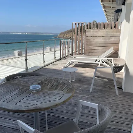 Les Sables Blancs Hotel 4*