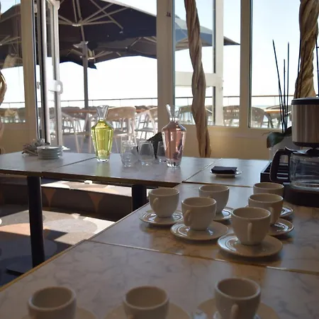 Les Sables Blancs Hotel